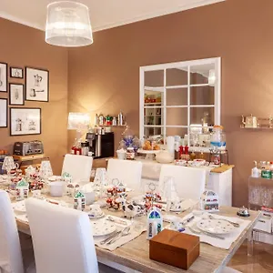 Maison De Famille Guest house